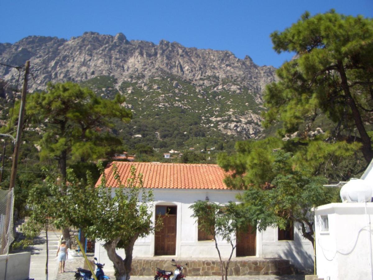 Villa Ικαριων Γη Manganítis Exterior foto